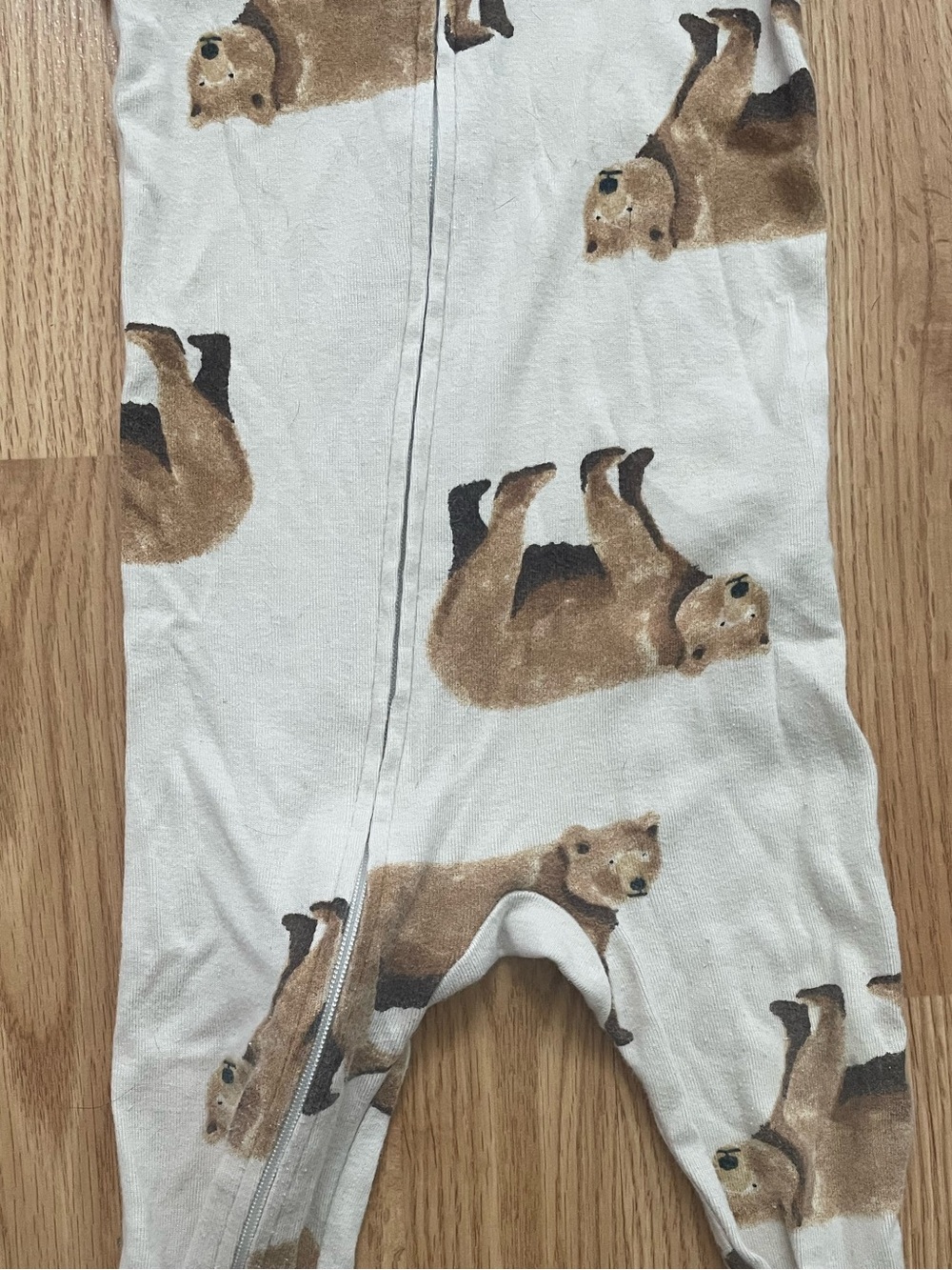 🐻Carter’s | Footie Pyjamas - Picture 2 of 4